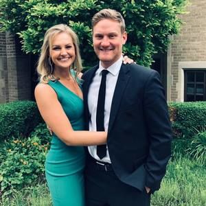 Meet your Posher, Becca